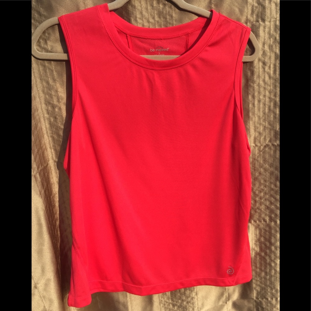 Be inspired athletic Top size L stretchy